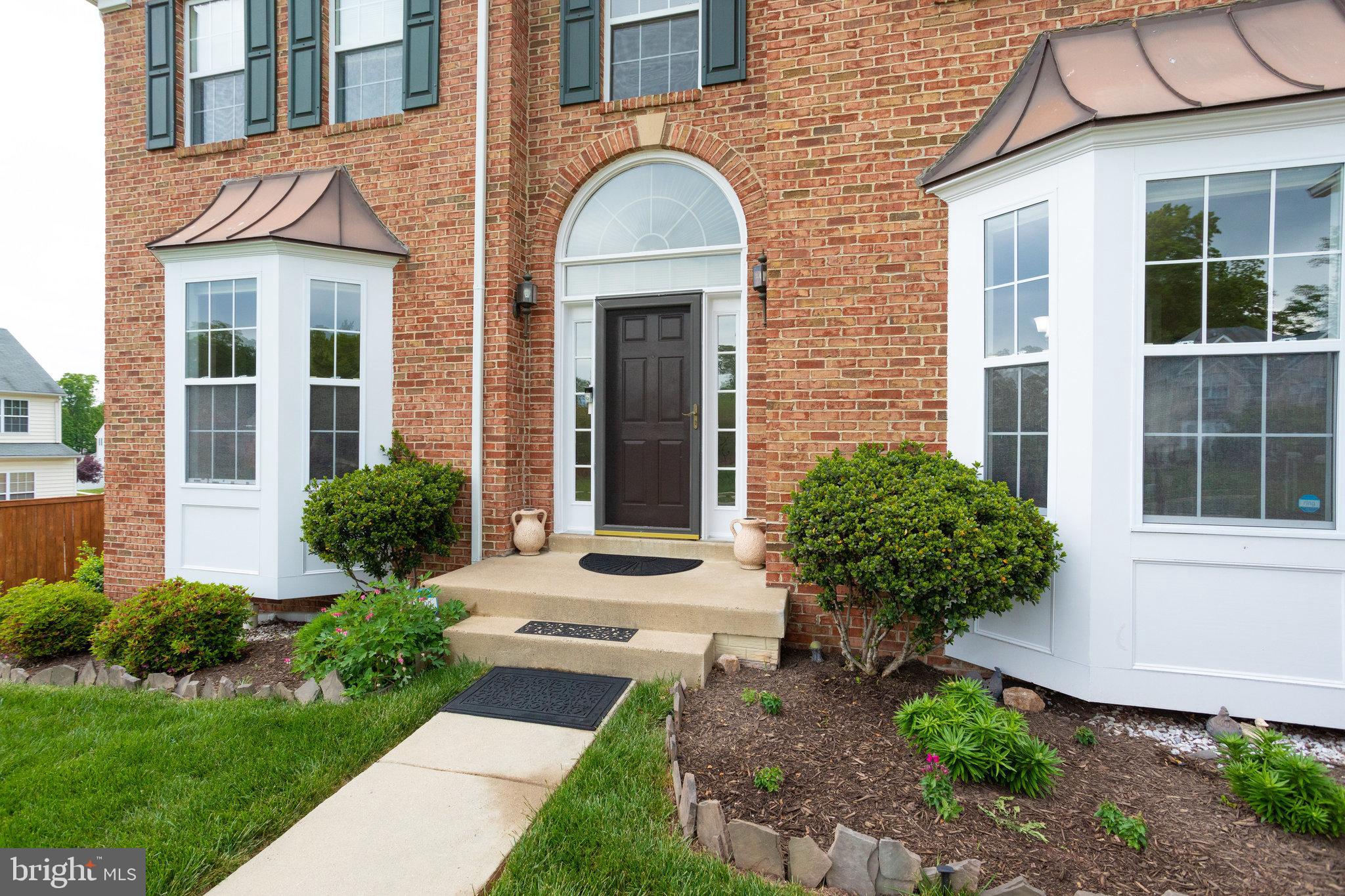 13195 Delaney Road Woodbridge, VA 22193 - Photo 5 of 88 Front entry