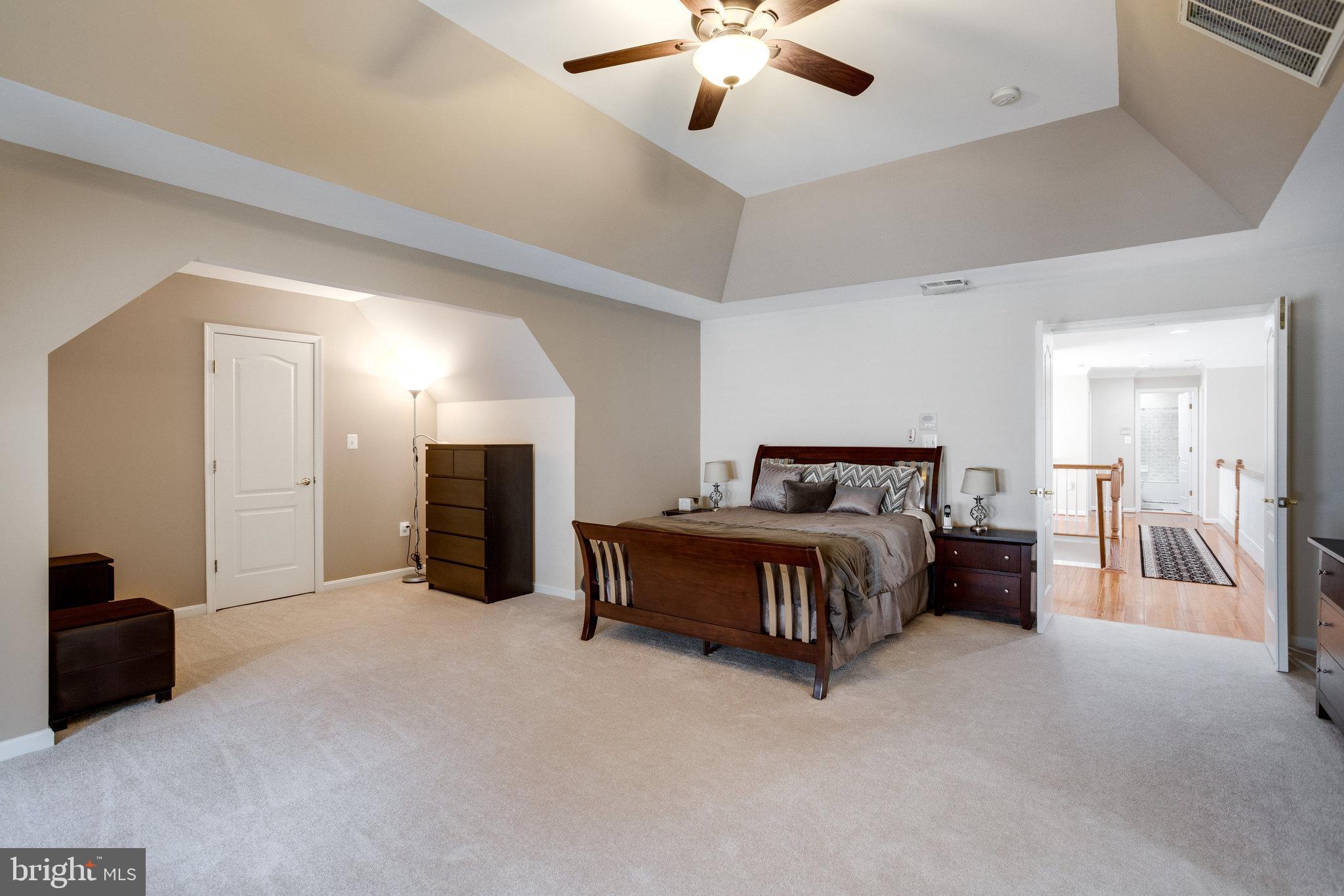 13195 Delaney Road Woodbridge, VA 22193 - Photo 43 of 88 Primary Bedroom