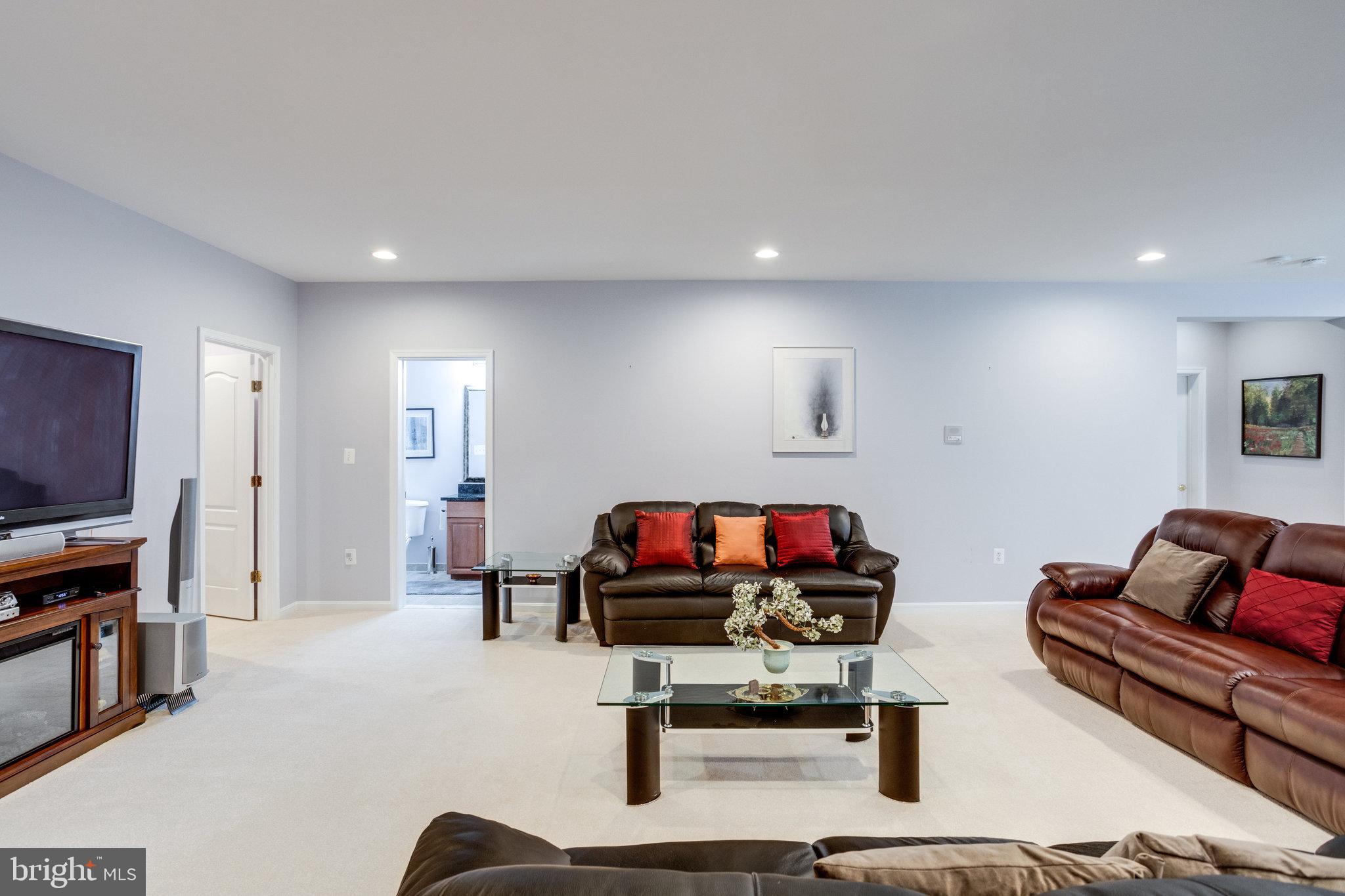 13195 Delaney Road Woodbridge, VA 22193 - Photo 68 of 88 Lower Level Recreation Room