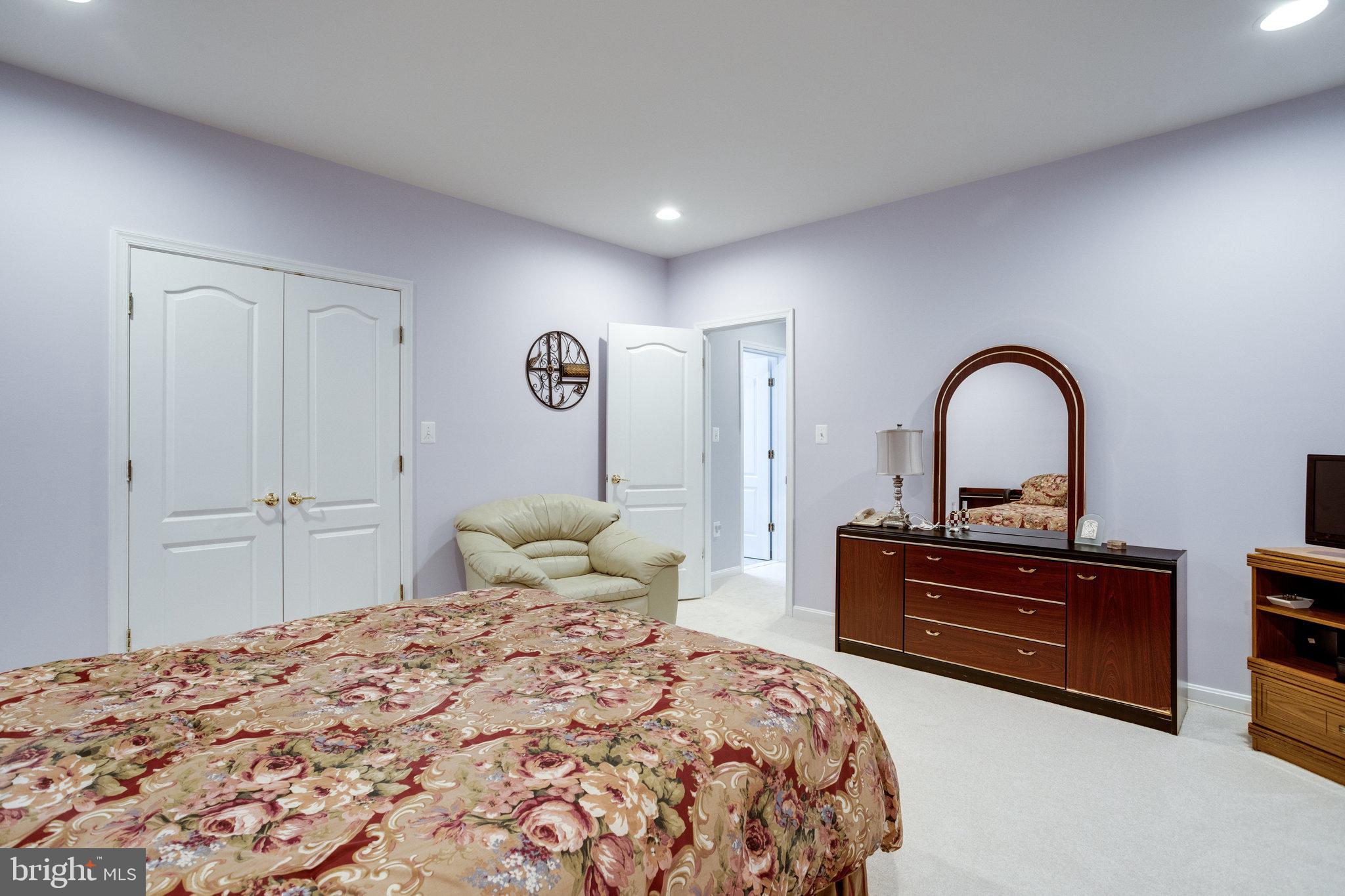 13195 Delaney Road Woodbridge, VA 22193 - Photo 73 of 88 Lower Level Fifth Bedroom
