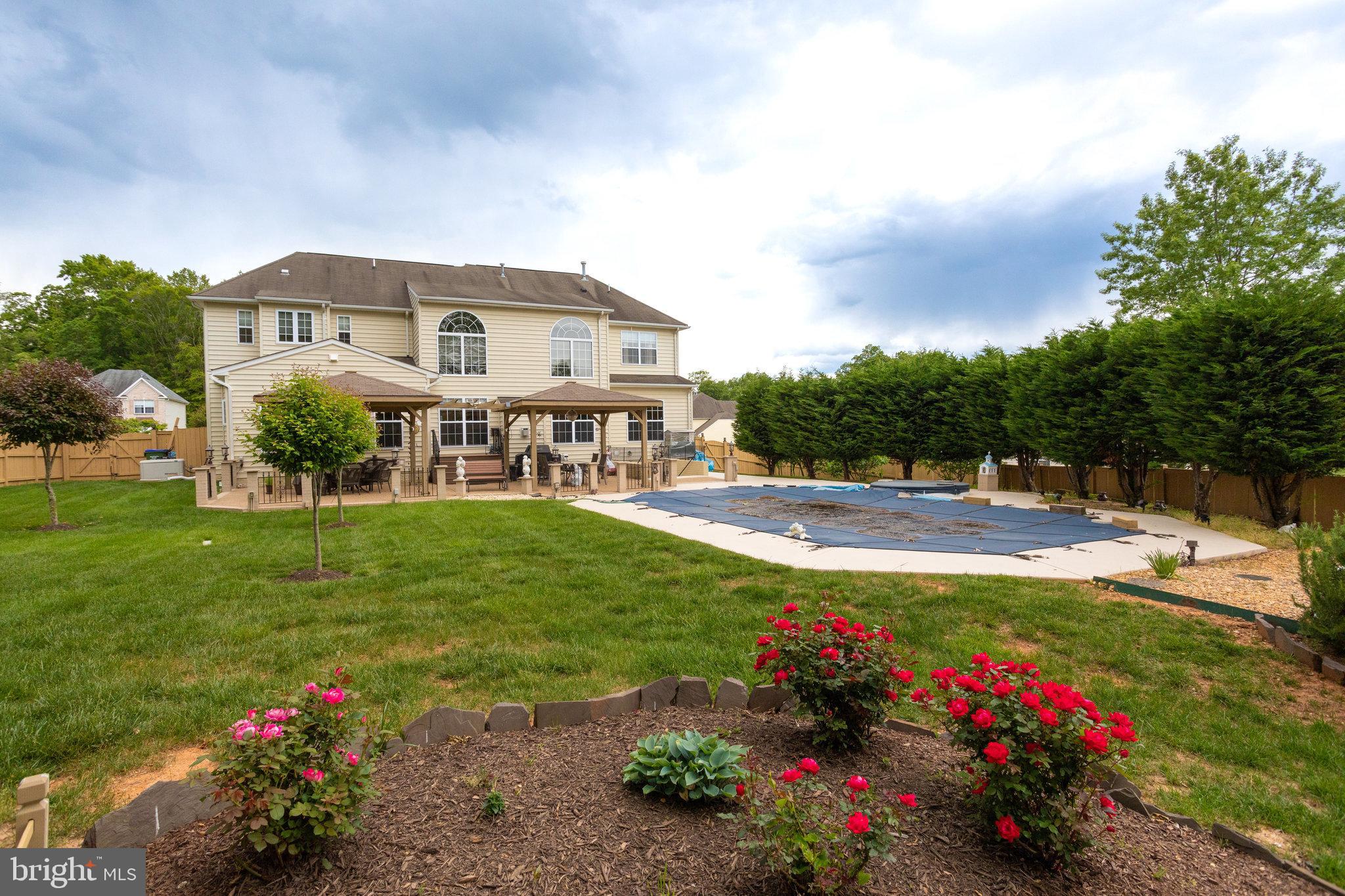 13195 Delaney Road Woodbridge, VA 22193 - Photo 77 of 88 Beautiful Back Yard