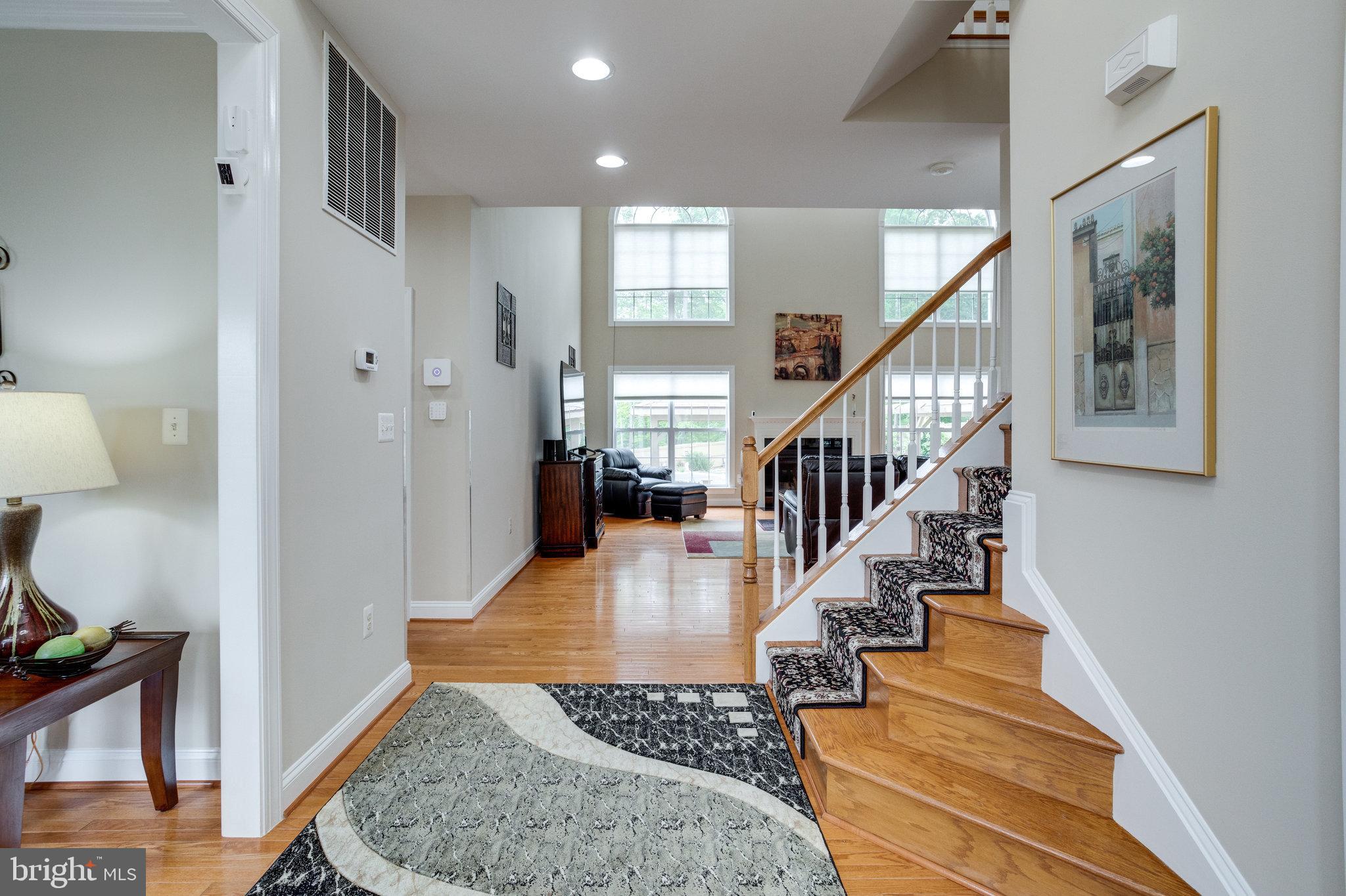 13195 Delaney Road Woodbridge, VA 22193 - Photo 9 of 88 Foyer view into Family room