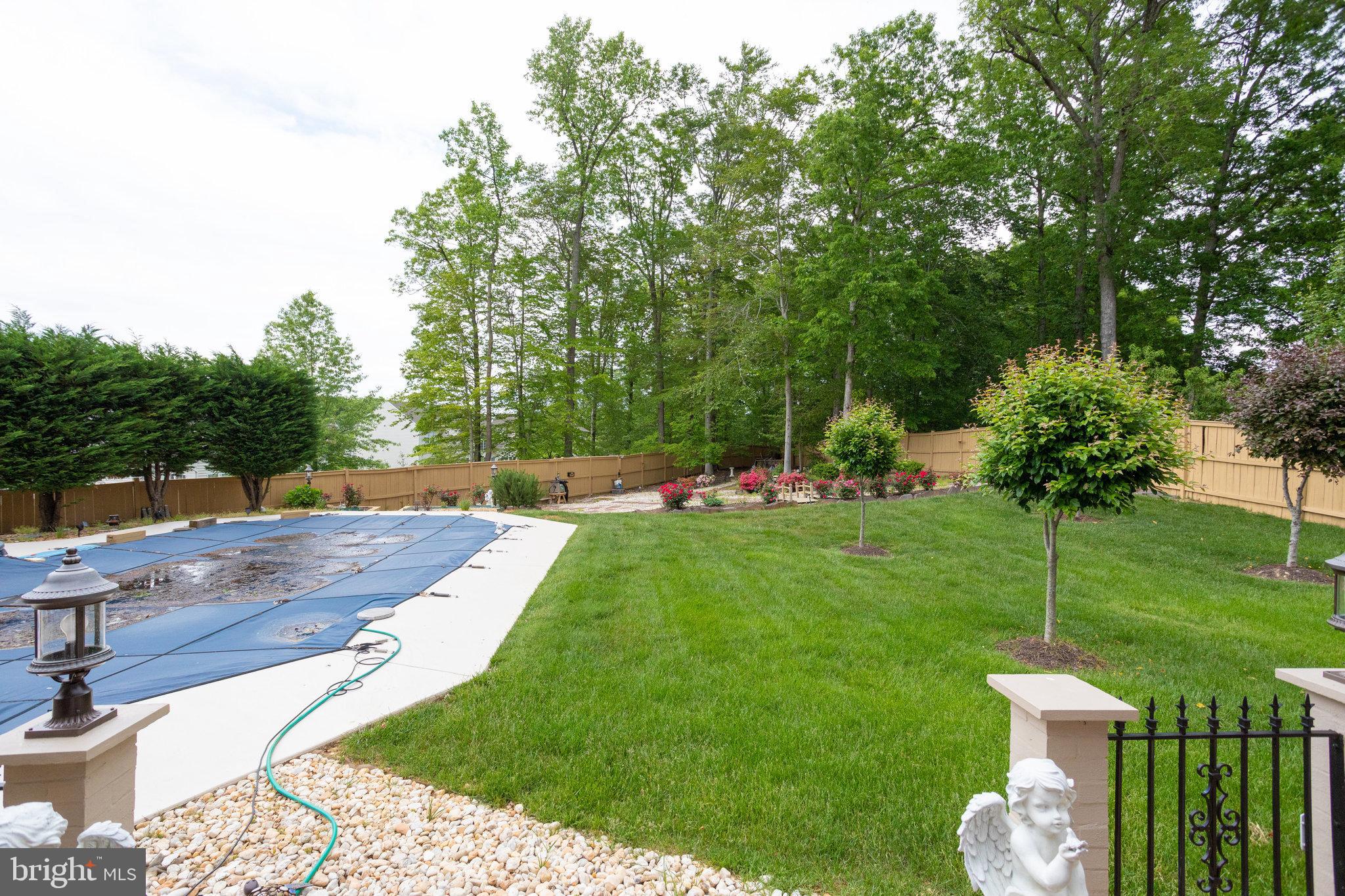 13195 Delaney Road Woodbridge, VA 22193 - Photo 87 of 88 View of back yard from patio
