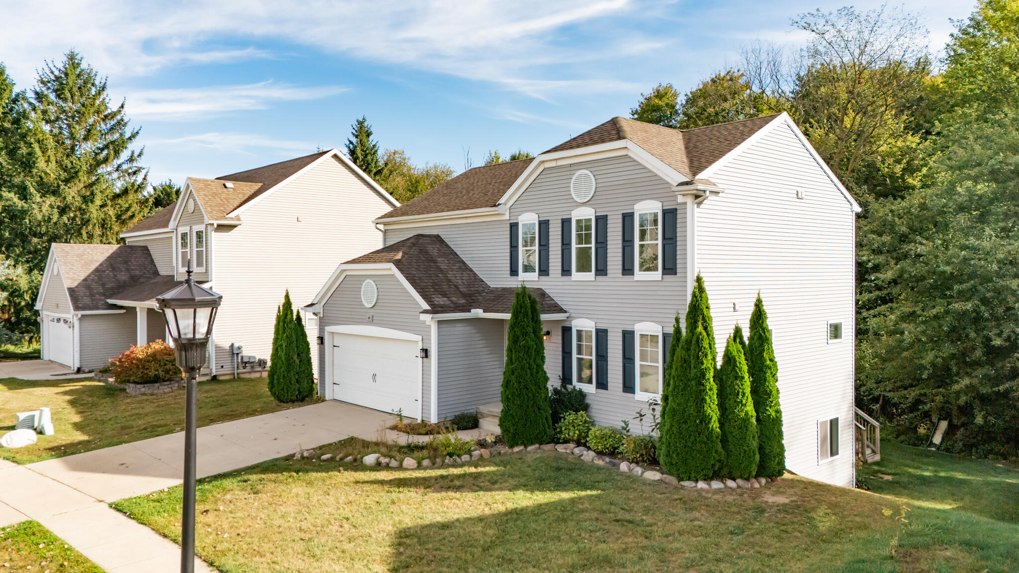 49 Lake Ridge Drive Mason, MI 48854 - Photo 3 of 38 49LakeRidge03