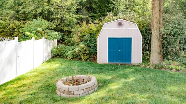 $350,000 | 49 Lake Ridge Drive, Mason, MI 48854