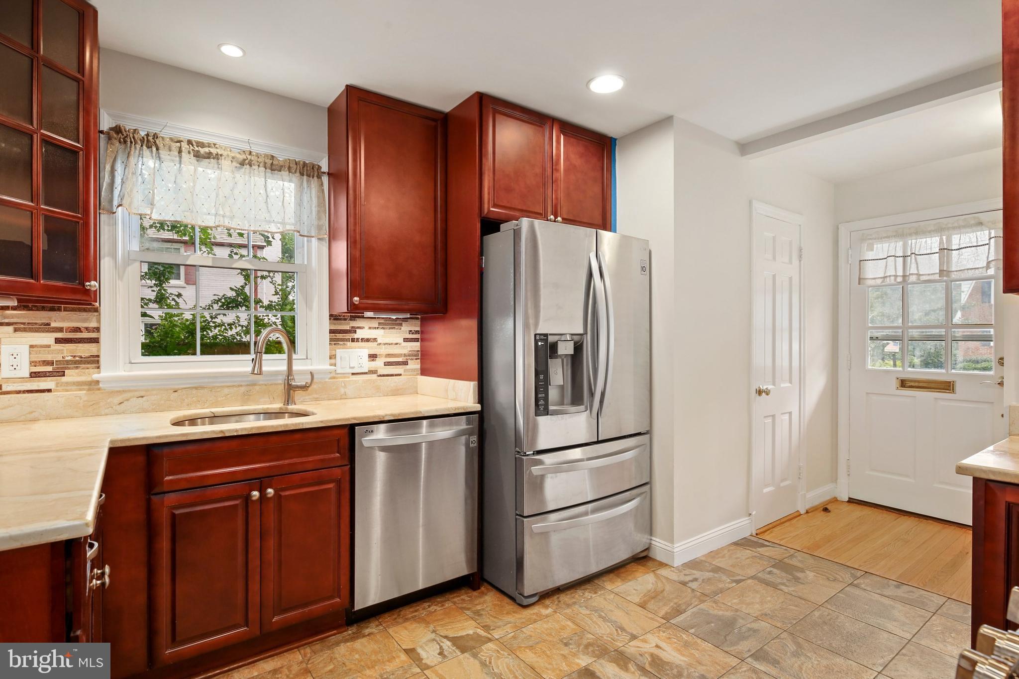 1713 White Oak Drive Silver Spring, MD 20910 - Photo 16 of 54