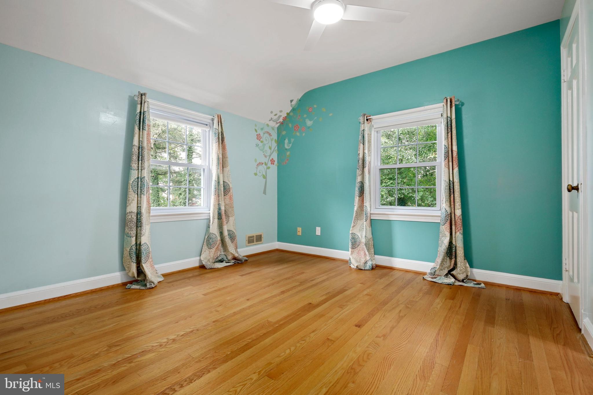 1713 White Oak Drive Silver Spring, MD 20910 - Photo 30 of 54