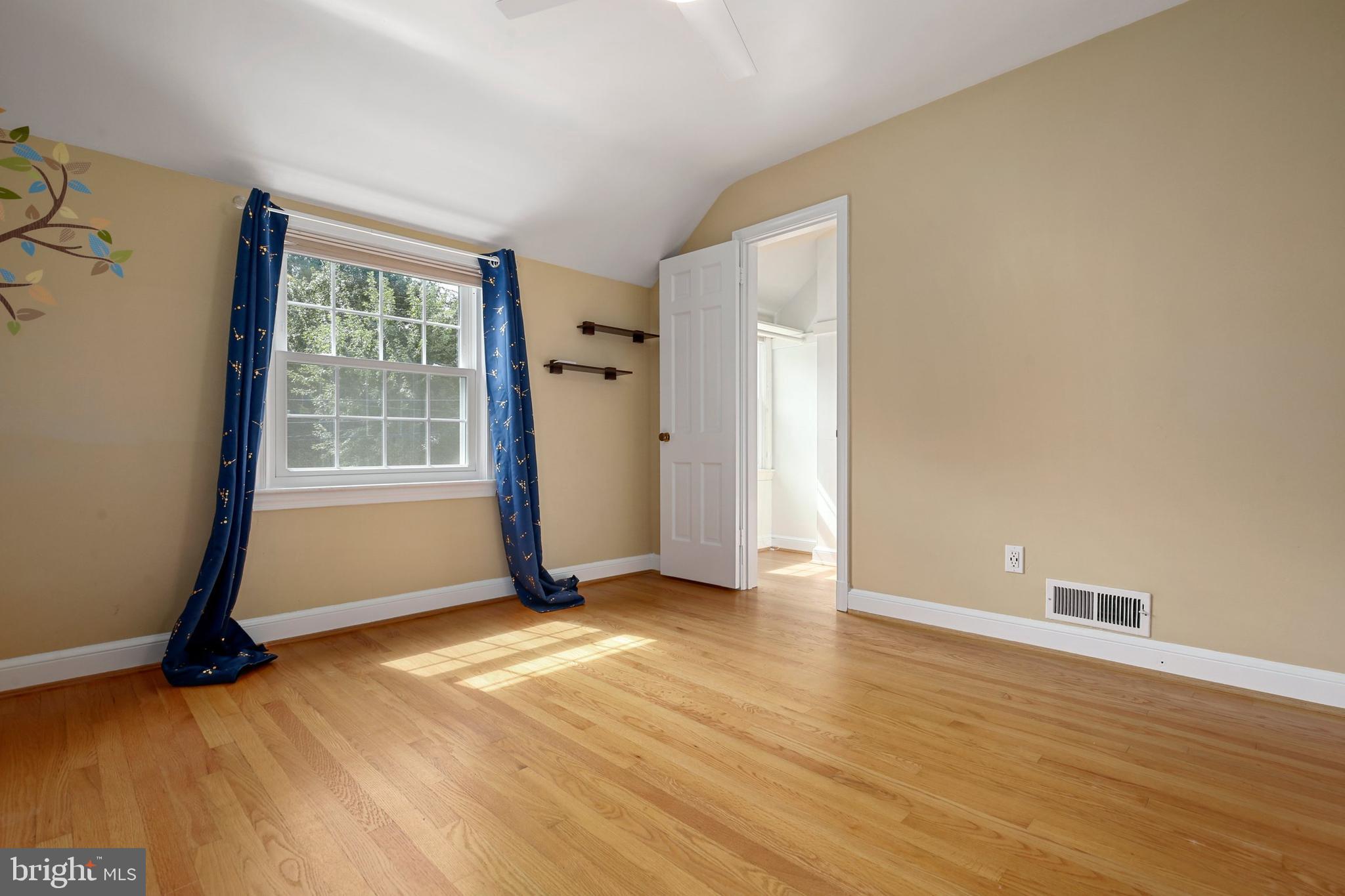 1713 White Oak Drive Silver Spring, MD 20910 - Photo 33 of 54