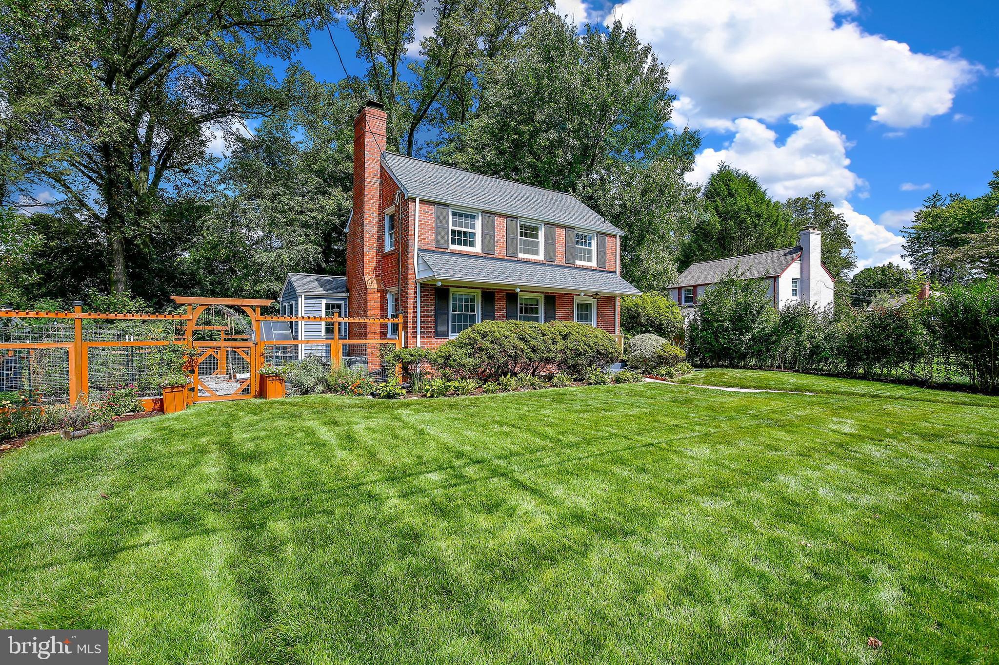 1713 White Oak Drive Silver Spring, MD 20910 - Photo 5 of 54