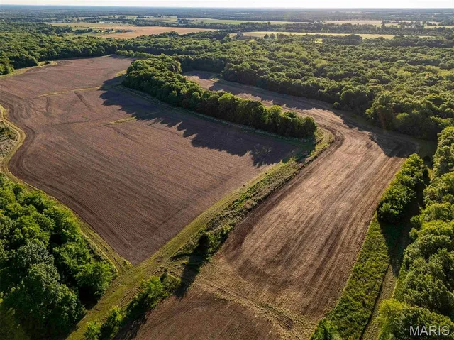 $998,450 | 0 Emron Farm Road, High Hill, MO 63350