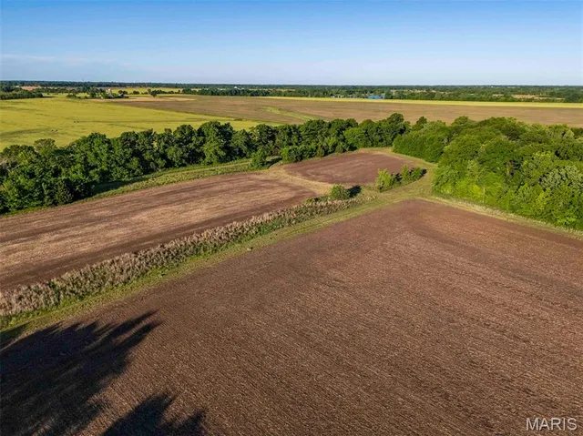 $998,450 | 0 Emron Farm Road, High Hill, MO 63350