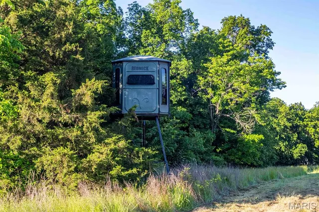 $998,450 | 0 Emron Farm Road, High Hill, MO 63350