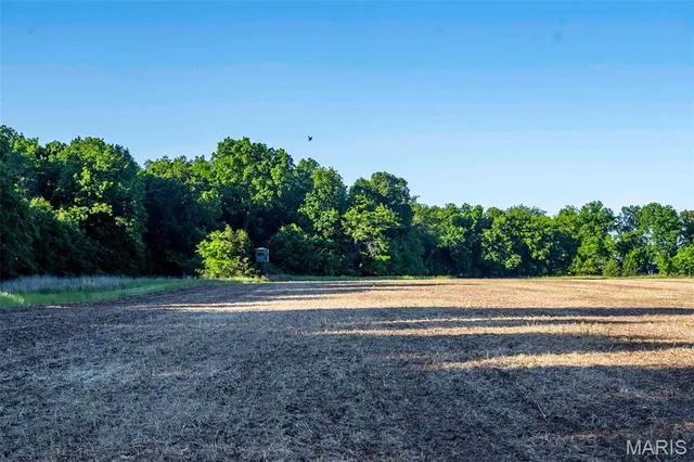 $998,450 | 0 Emron Farm Road, High Hill, MO 63350
