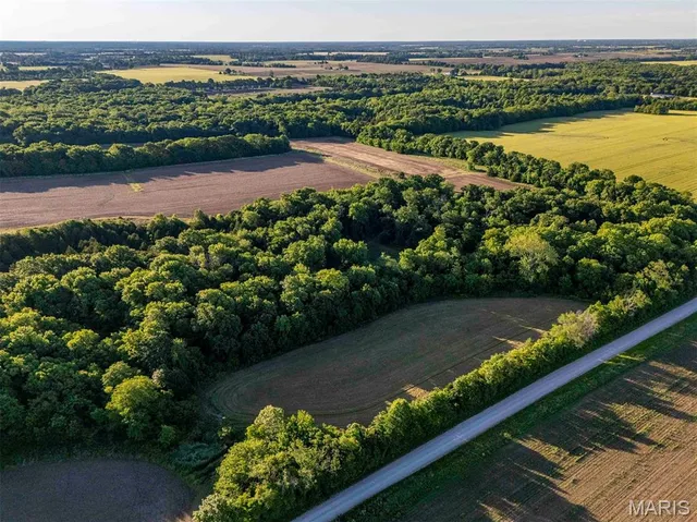 $998,450 | 0 Emron Farm Road, High Hill, MO 63350