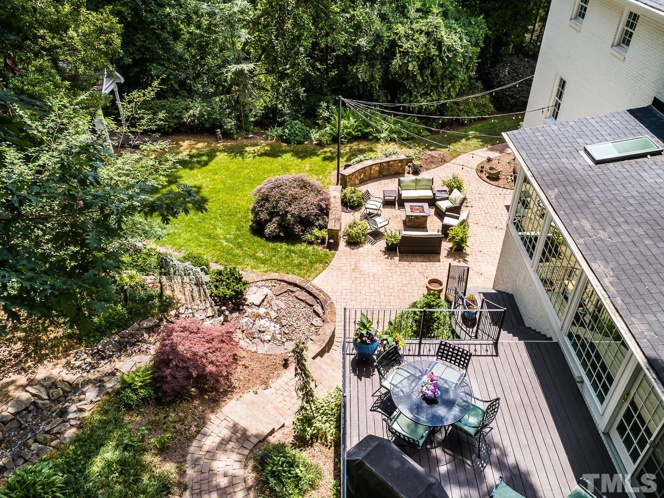 2520 York Road Raleigh, NC 27608 - Photo 5 of 6 a view of yard and patio