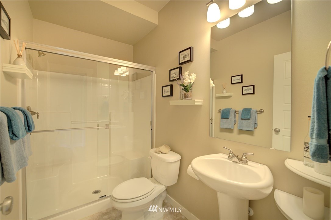 814 217th Street Southeast Bothell, WA 98021 - Photo 14 of 25