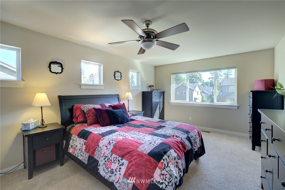 814 217th Street Southeast Bothell, WA 98021 - Photo 15 of 25