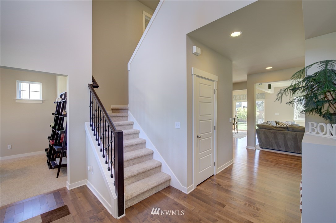 814 217th Street Southeast Bothell, WA 98021 - Photo 4 of 25