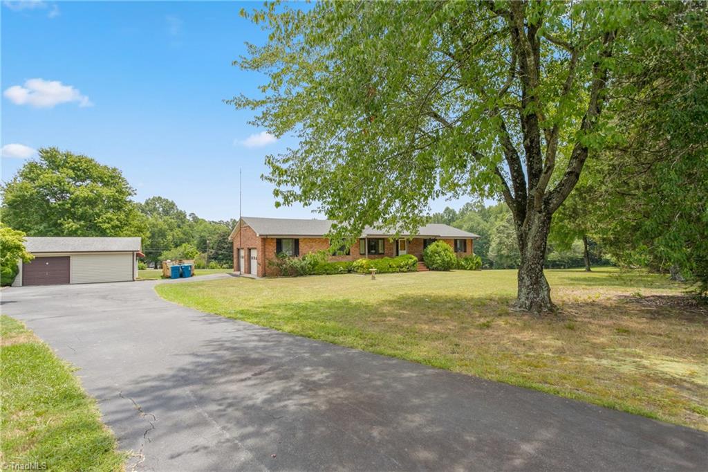 4822 Millpoint Road Greensboro, NC 27406 - Photo 1 of 39 Gallery Image 1