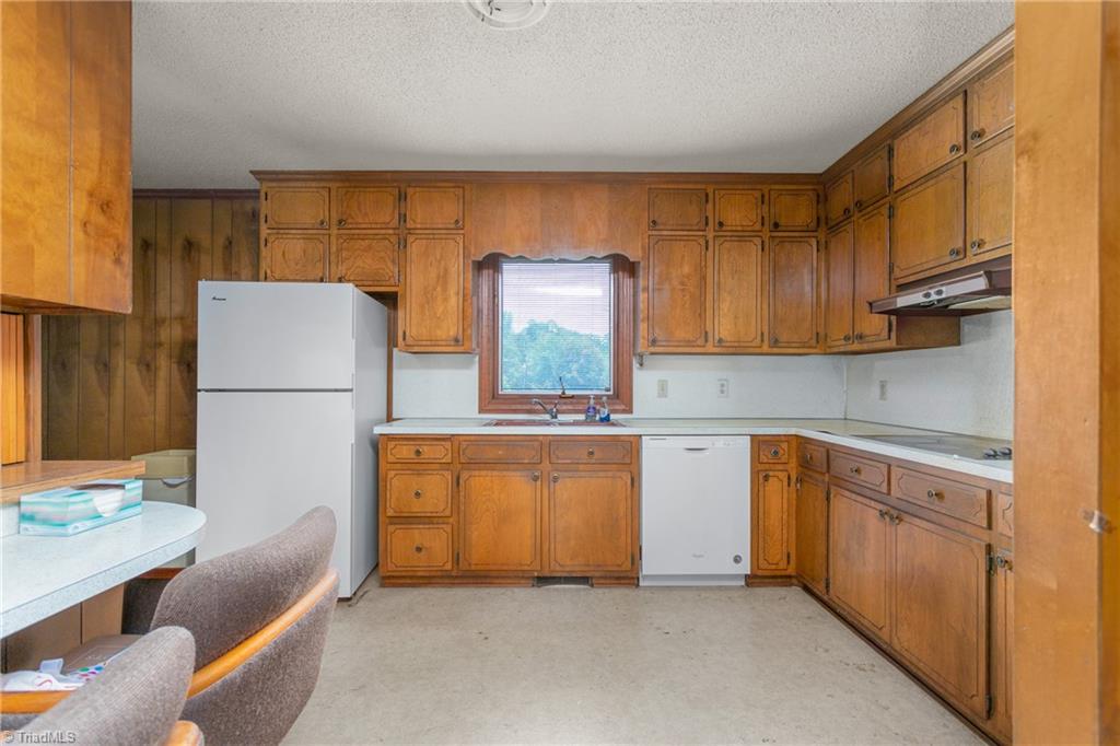 4822 Millpoint Road Greensboro, NC 27406 - Photo 14 of 39 Gallery Image 14