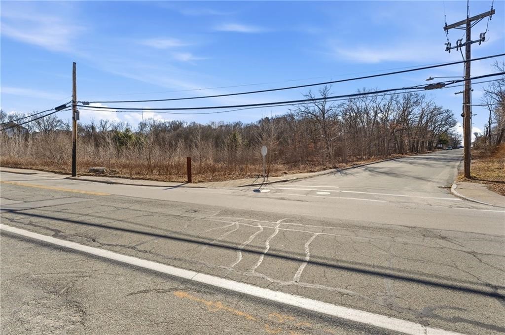413 Manville Road Woonsocket, RI 02895 - Photo 7 of 39