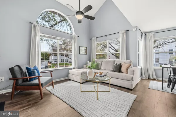 $240,000 | 14042 Vista Drive, Unit 109A, Laurel, MD 20707