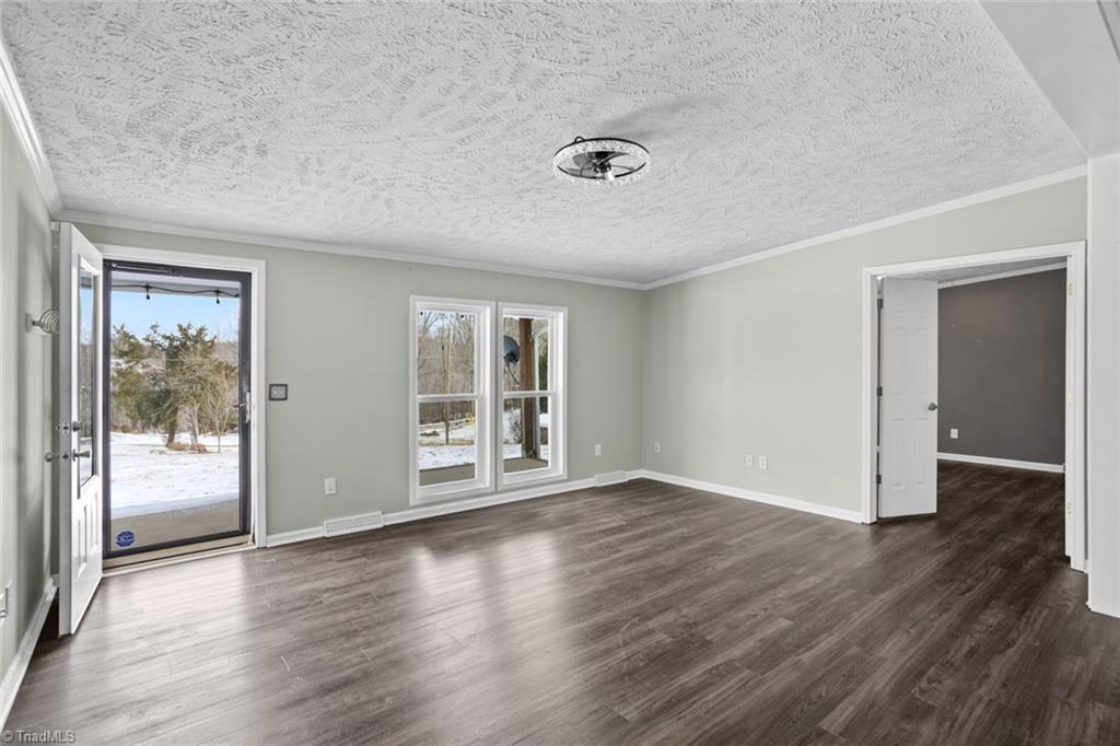 4855 Talley Road Walkertown, NC 27051 - Photo 10 of 45