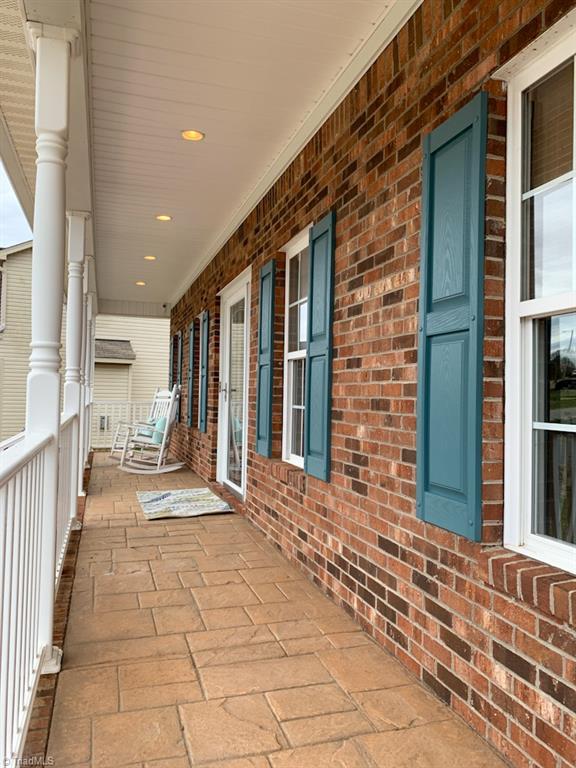 516 Barnsdale Ridge Road Kernersville, NC 27284 - Photo 34 of 36 Gallery Image 34