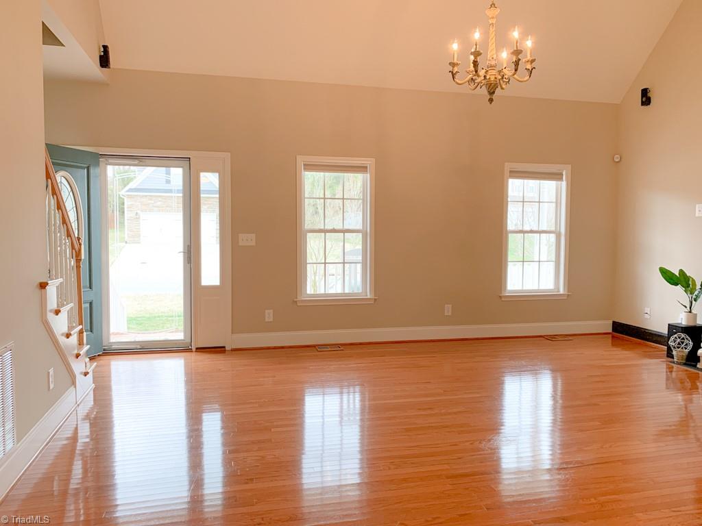 516 Barnsdale Ridge Road Kernersville, NC 27284 - Photo 5 of 36 Gallery Image 5