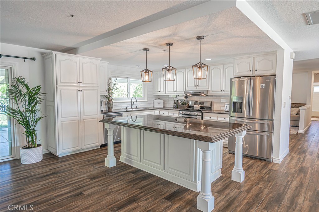 6367 Valley Sage Road Acton, CA 91390 - Photo 30 of 48