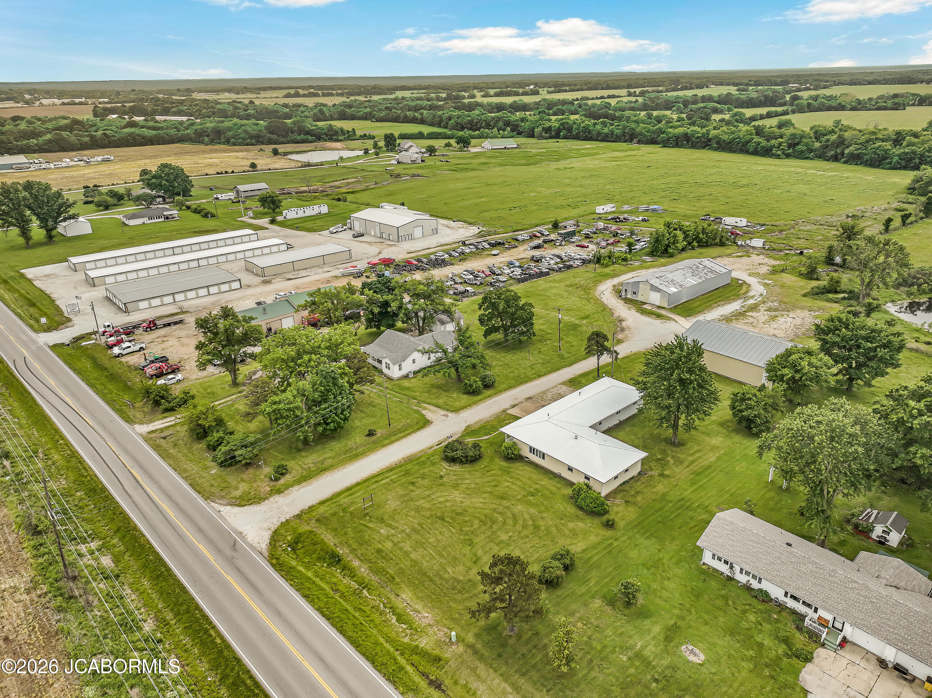 10206 State Rte 52 Versailles, MO 65084 - Photo 44 of 74
