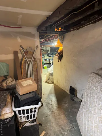 $625,000 | 57 2nd Avenue, Bay Shore, NY 11706