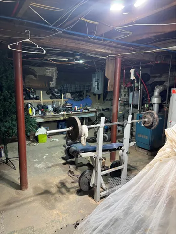 $625,000 | 57 2nd Avenue, Bay Shore, NY 11706