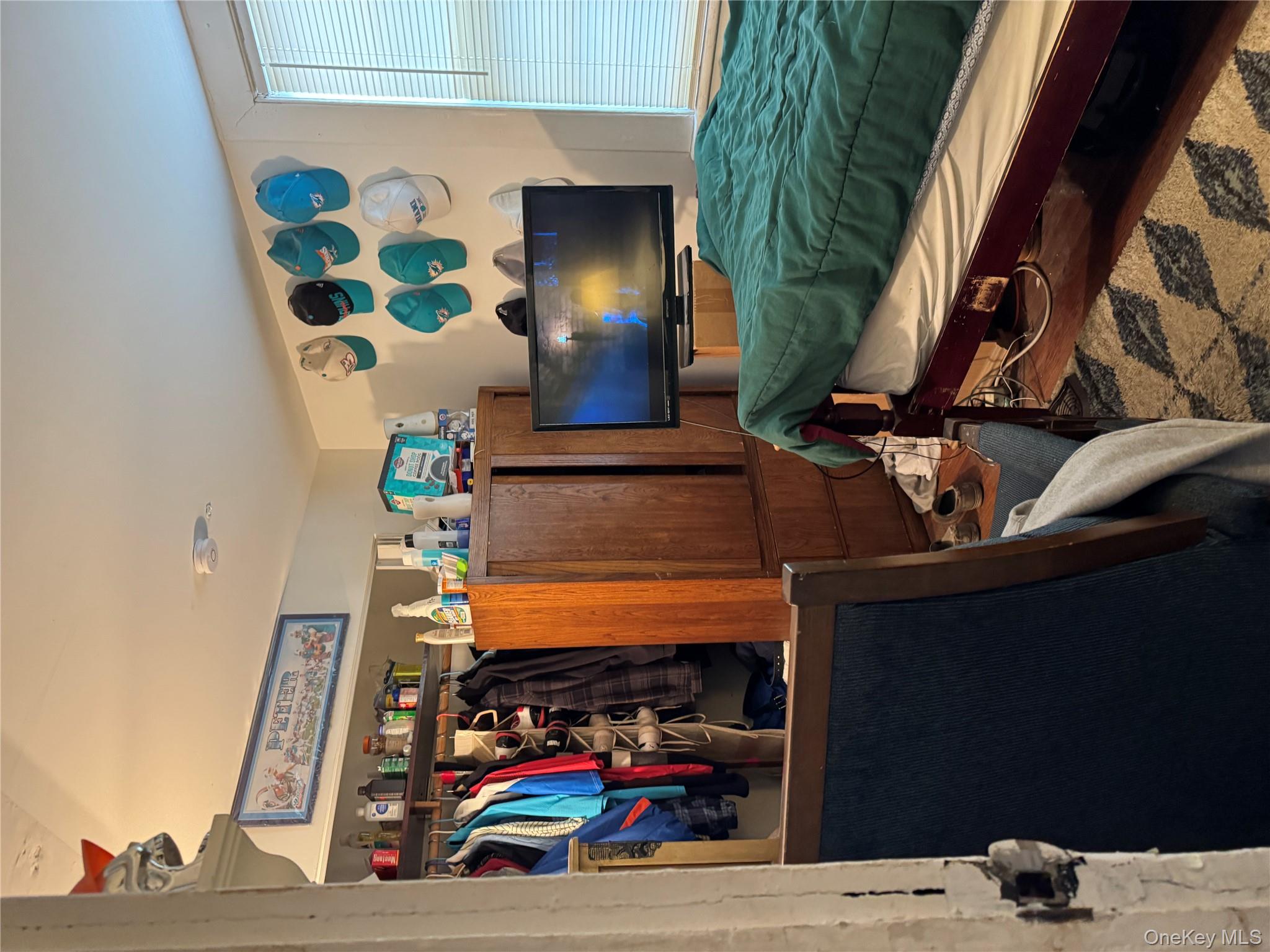 57 2nd Avenue Bay Shore, NY 11706 - Photo 8 of 15