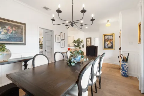 $950,000 | 120 Oak Springs Drive, Dripping Springs, TX 78620