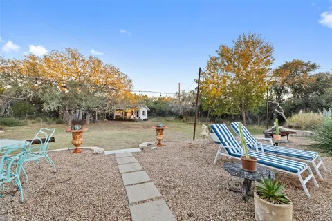 $950,000 | 120 Oak Springs Drive, Dripping Springs, TX 78620