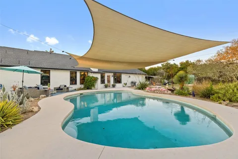 $950,000 | 120 Oak Springs Drive, Dripping Springs, TX 78620