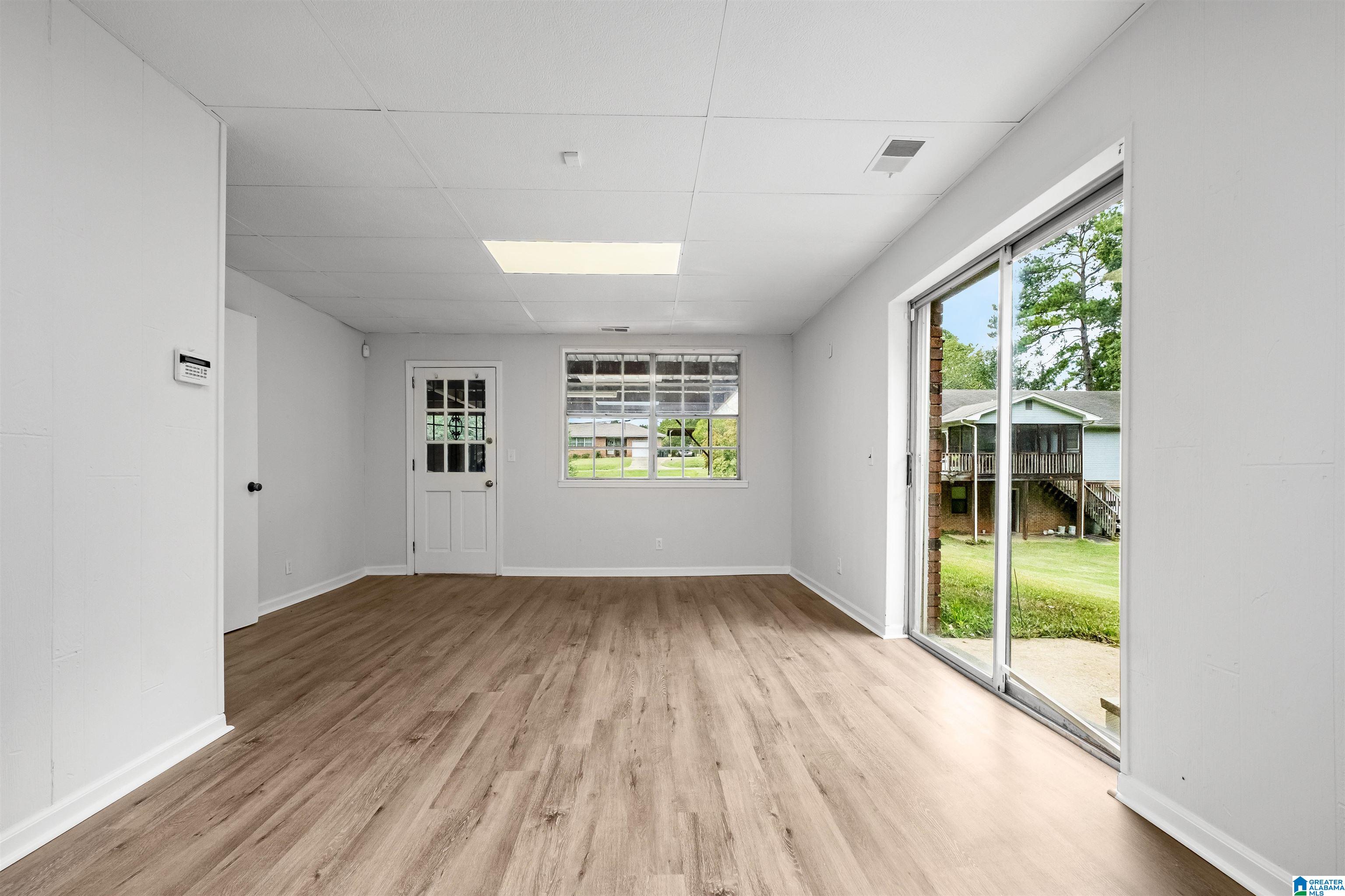 704 Drake Avenue Bessemer, AL 35020 - Photo 25 of 42