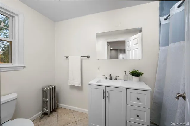 $575,000 | 33 Hollowbrook Court North, Cortlandt Manor, NY 10567