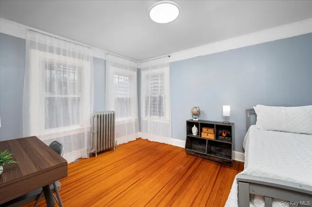 $575,000 | 33 Hollowbrook Court North, Cortlandt Manor, NY 10567