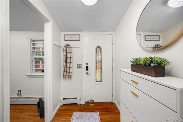 $575,000 | 33 Hollowbrook Court North, Cortlandt Manor, NY 10567