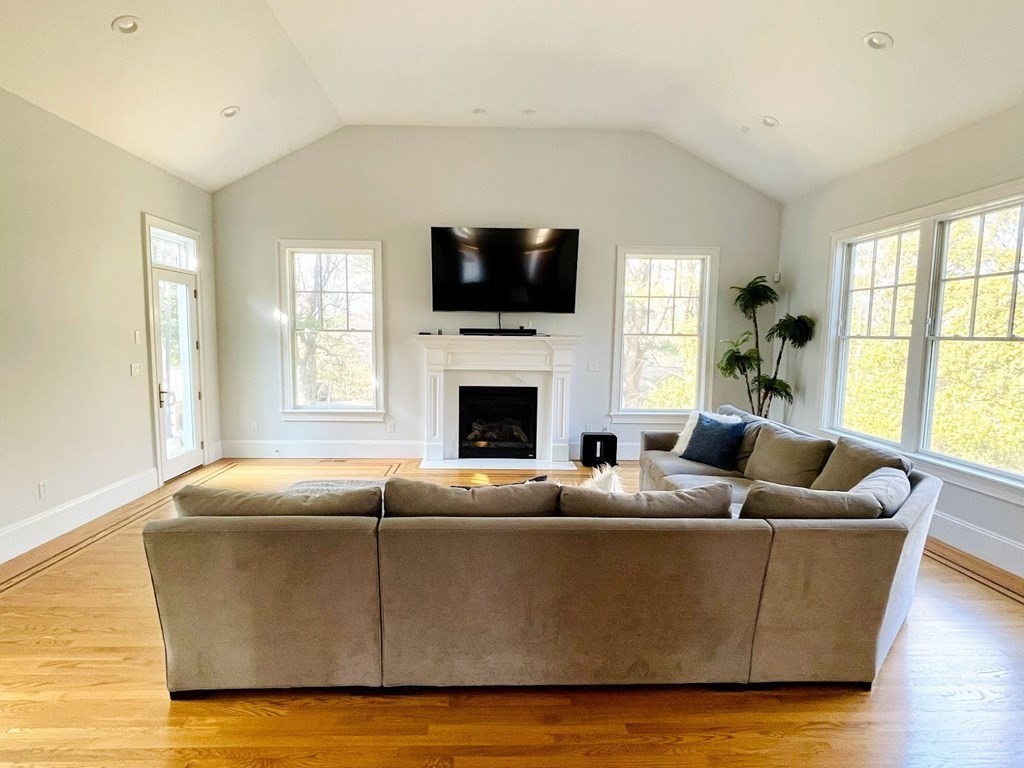 6 Chadbourne Road Lexington, MA 02421 - Photo 9 of 42