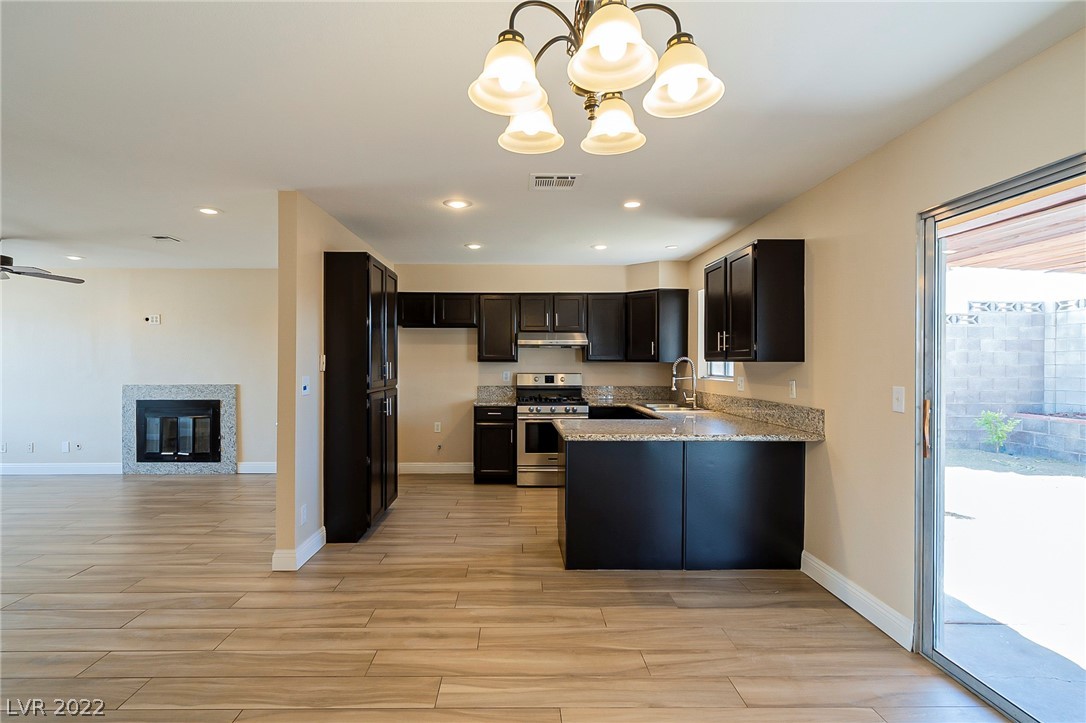 446 Concord Way Henderson, NV 89015 - Photo 7 of 19