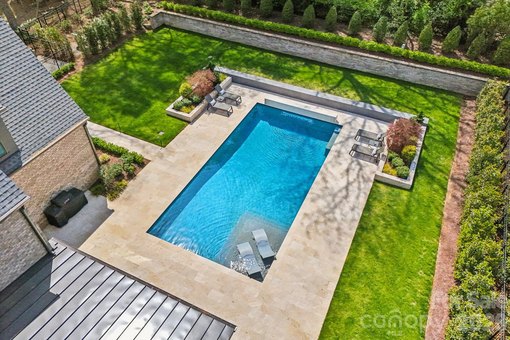 2103 Cortelyou Road Charlotte, NC 28211 - Photo 39 of 45 a view of deck with patio