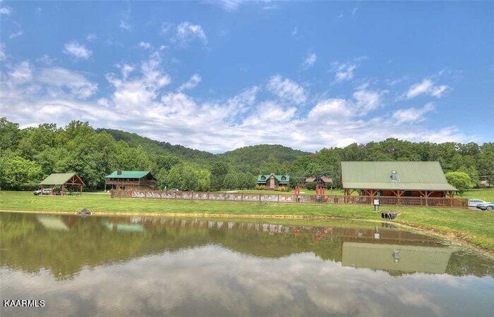 4228 Wears Valley Road, Unit 171 Sevierville, TN 37862 - Photo 22 of 23 keele9