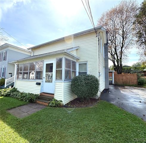 $99,900 | 152 Van Anden Street, Auburn, NY 13021