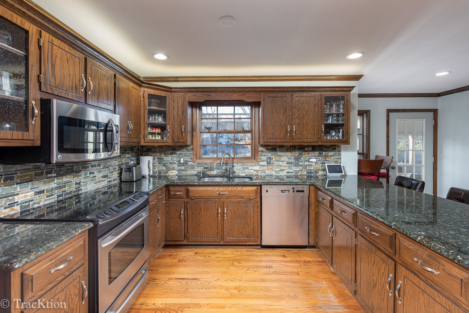 S468 Madison Street Winfield, IL 60190 - Photo 11 of 40