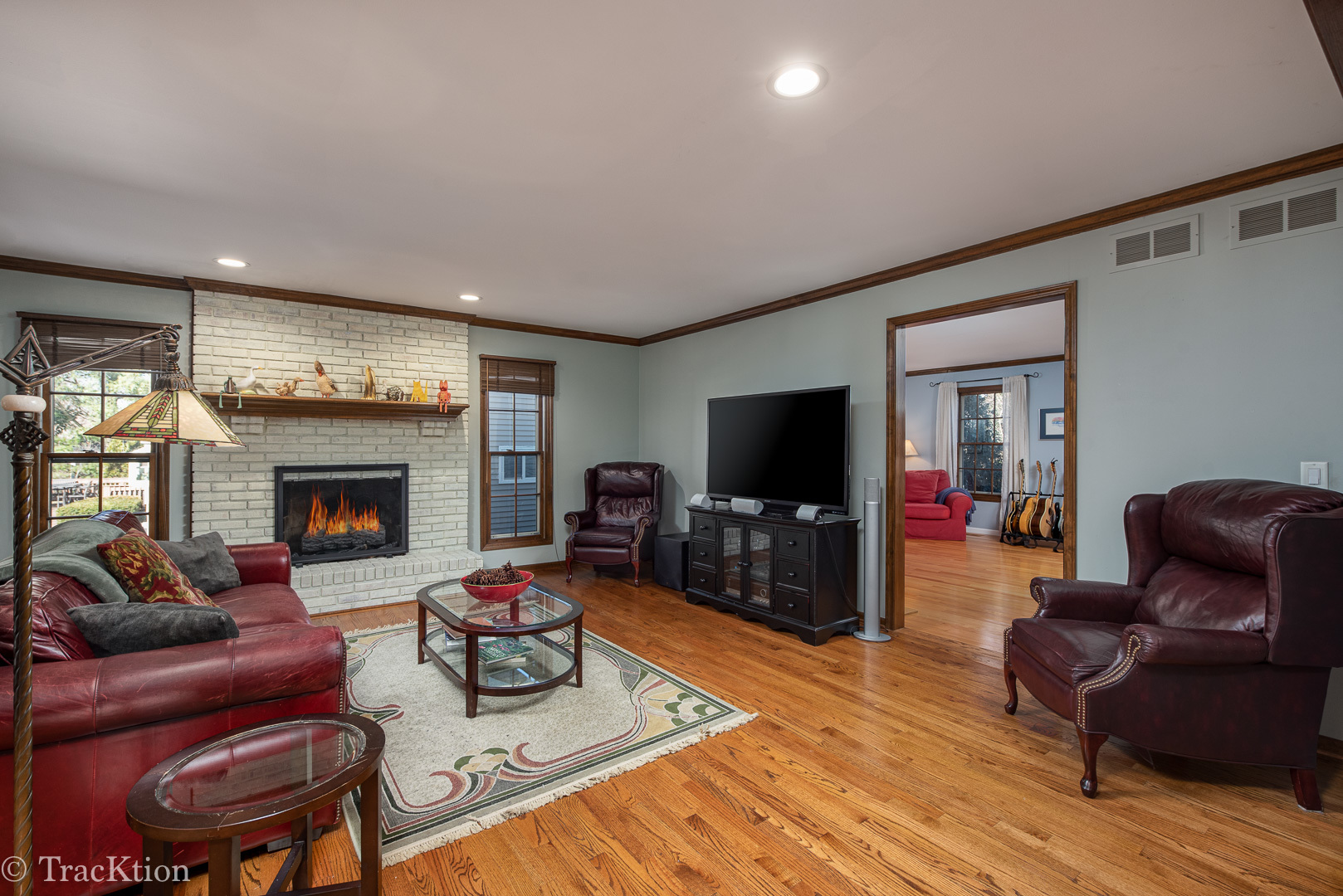 S468 Madison Street Winfield, IL 60190 - Photo 5 of 40