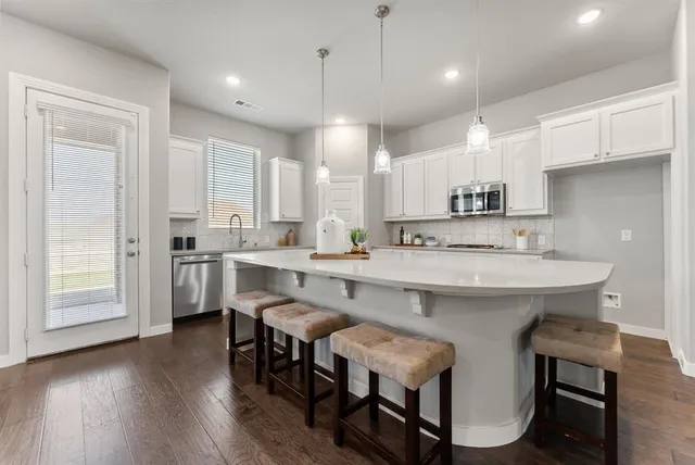 $475,000 | 1908 Quail Lane, Argyle, TX 76226