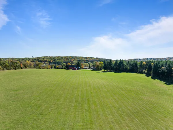 $1,450,000 | W3046 Krueger Road, Geneva, WI 53147